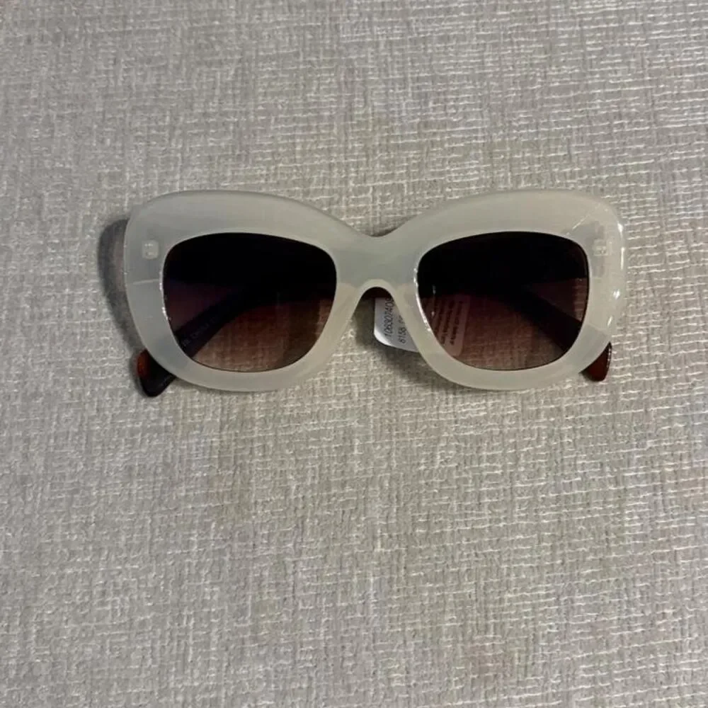 Free People Cat Eye Sunglasses Cream Brown Tortoise Shell Oversized NEW NWT
